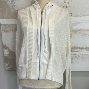 Central Park West Jacket Full zip white size medium (nwot)